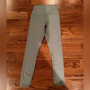 ALO 7/8 Airlift Legging